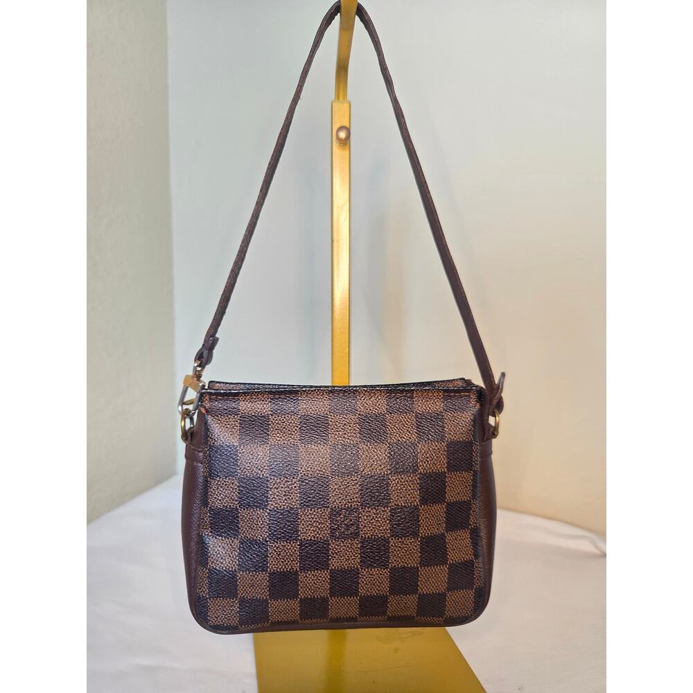 Louis Vuitton Damier Ebene Trousse Truth PM Shoulder Pouch Bag Pochette LV